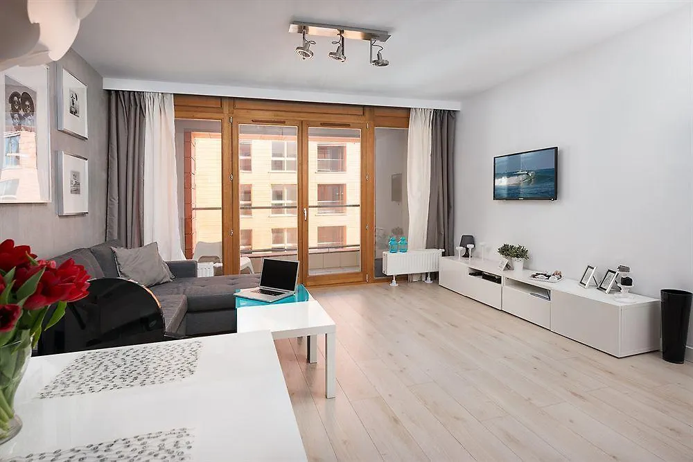 Apartinfo Aura Apartments 그단스크 0*,